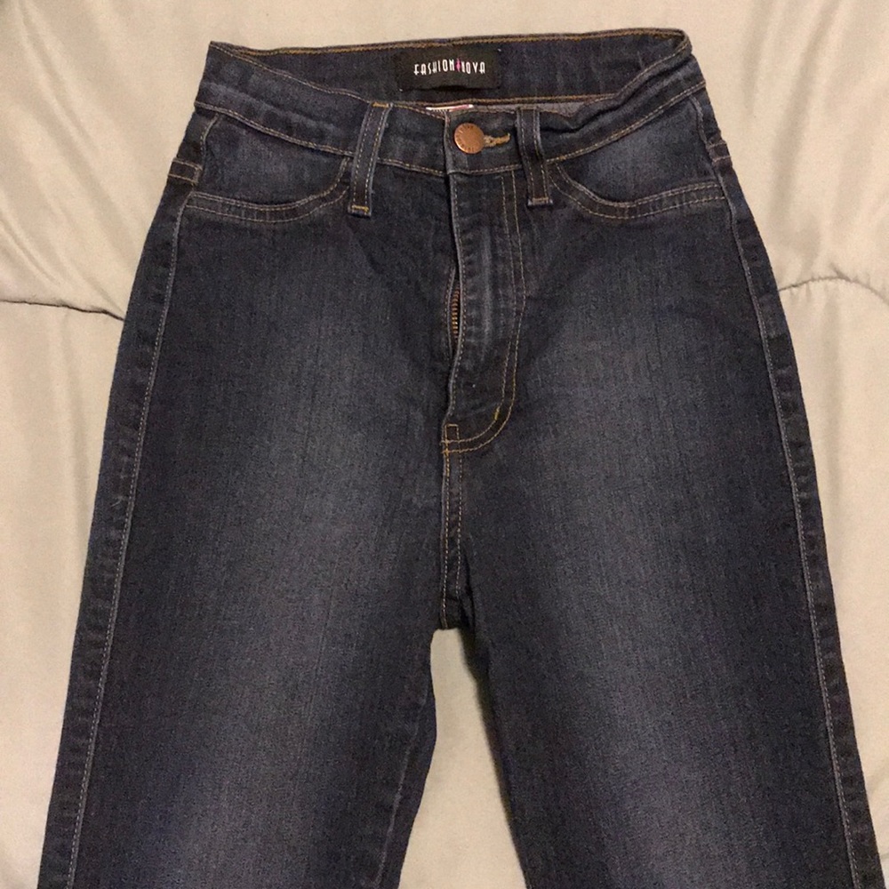 Fashion Nova Classic Highwaist jeans - Dark Wash
